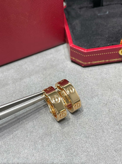[⭐JeweliWhal]LOVE 5.5MM EARRINGS