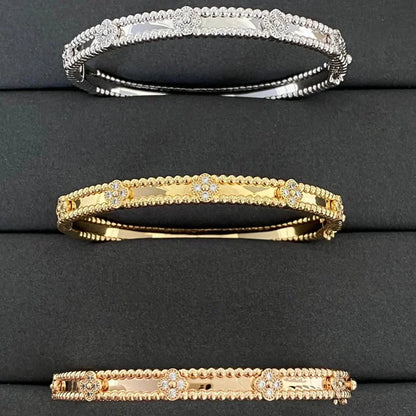 [⭐JeweliWhal]CLOVER BRACELET 4MM DIAMONDS