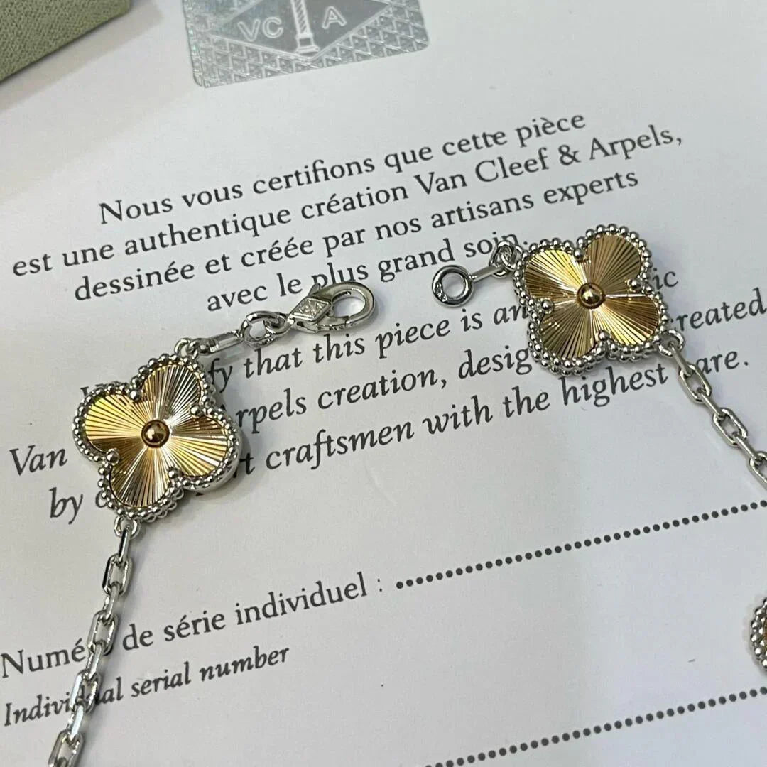 [⭐JeweliWhal] CLOVER 5 MOTIF LASER BRACELET COLLECTION